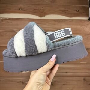 UGG Disco Stripe Slide  Platform Sandals Gray White Fur Women‎ Size 12